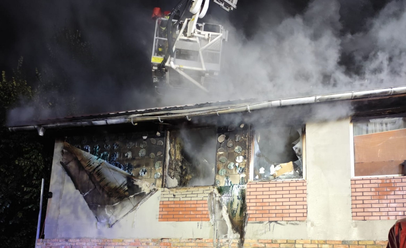 1/6 Pożar hotelu pracowniczego w Boleminie