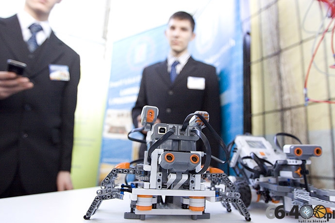 4/26 Gorzów: X Targi Edukacyjne Absolwent 2012