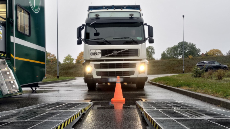 7/7 Kontrole ciężarówek przewożących odpady w Gorzowie