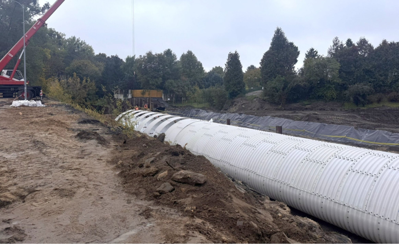 4/4 Montaż przepustu na budowie północnej obwodnicy Gorzowa