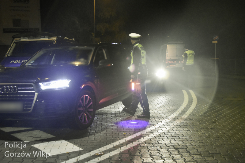 8/9 Poranne kontrole trzeźwości na os. Piaski