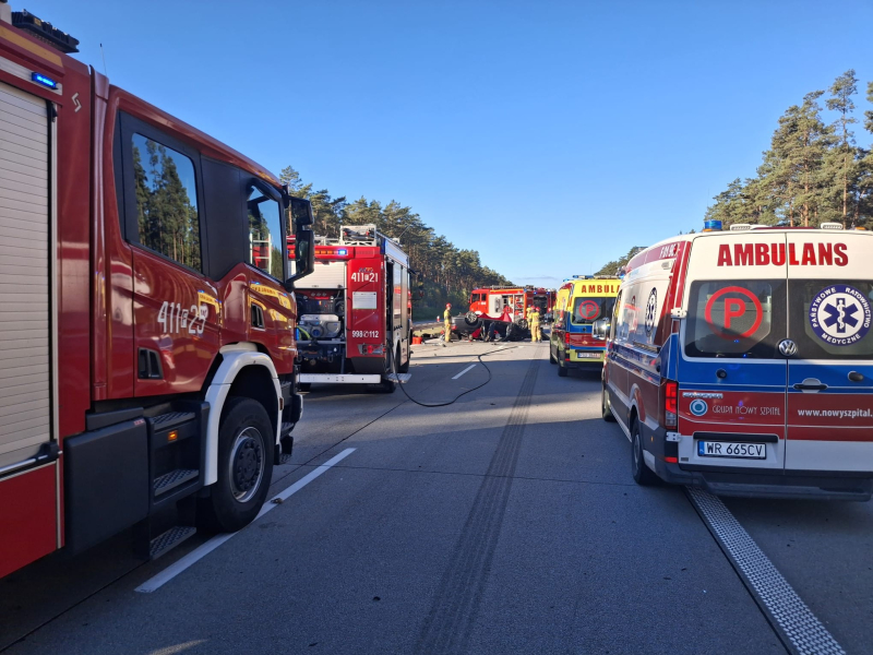 3/6 Śmiertelny wypadek na A2. Zderzenie volkswagena i ciężarówki