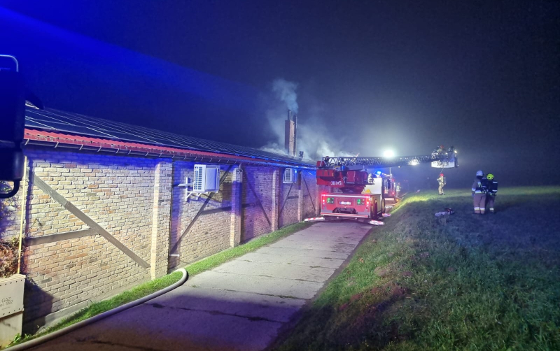 3/4 Pożar Karczmy pod Łosiem w Wawrowie