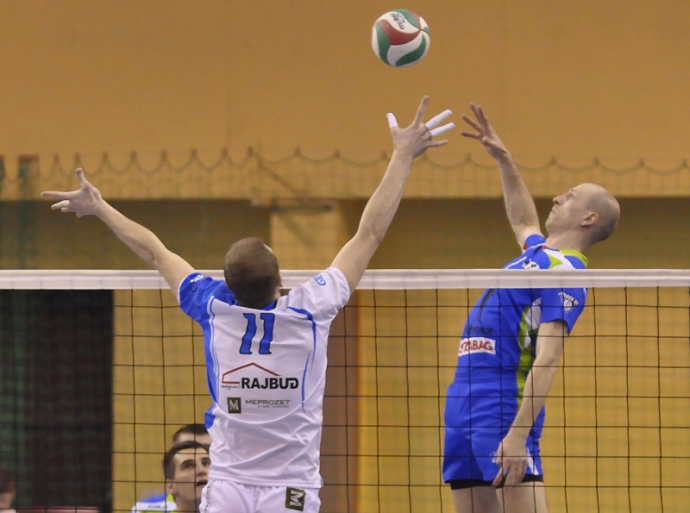 48/48 Rajbud GTPS Gorzów Wlkp. - MUKS Joker Piła 3:2 