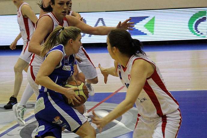12/26 Wisła Can-Pack Kraków - KSSSE AZS PWSZ Gorzów 84:47