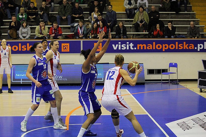 21/26 Wisła Can-Pack Kraków - KSSSE AZS PWSZ Gorzów 84:47