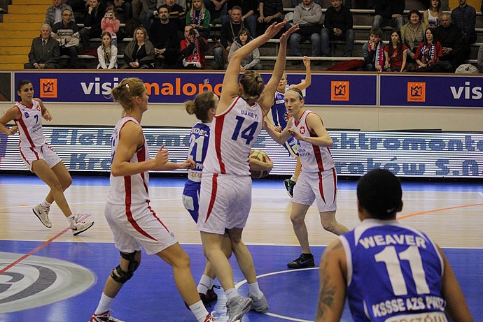 24/26 Wisła Can-Pack Kraków - KSSSE AZS PWSZ Gorzów 84:47