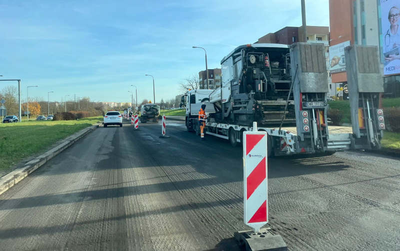 1/6 Frezowanie asfaltu na Górczyńskiej