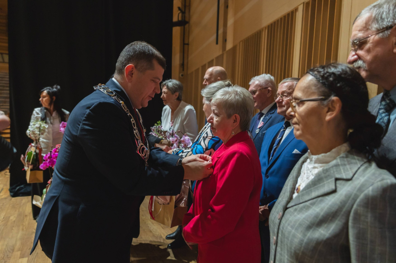 10/17 Złote Gody par z Gorzowa. Te małżeństwa przeżyły ze sobą 50 lat