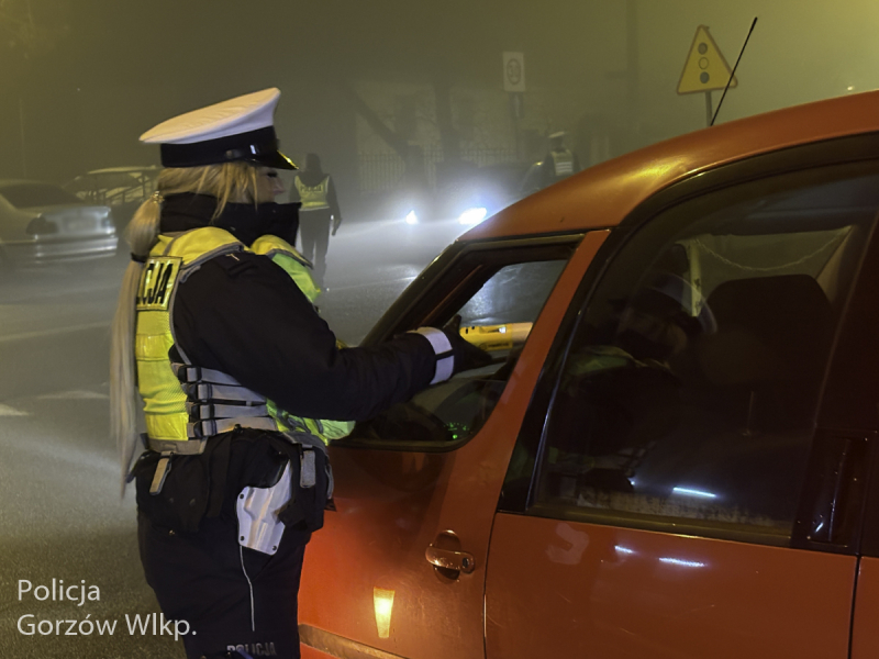 1/6 Poranne kontrole trzeźwości na os. Staszica w Gorzowie