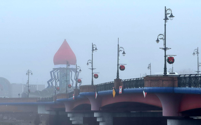 4/9 Czapka św. Mikołaja zawisła na Dominancie w Gorzowie