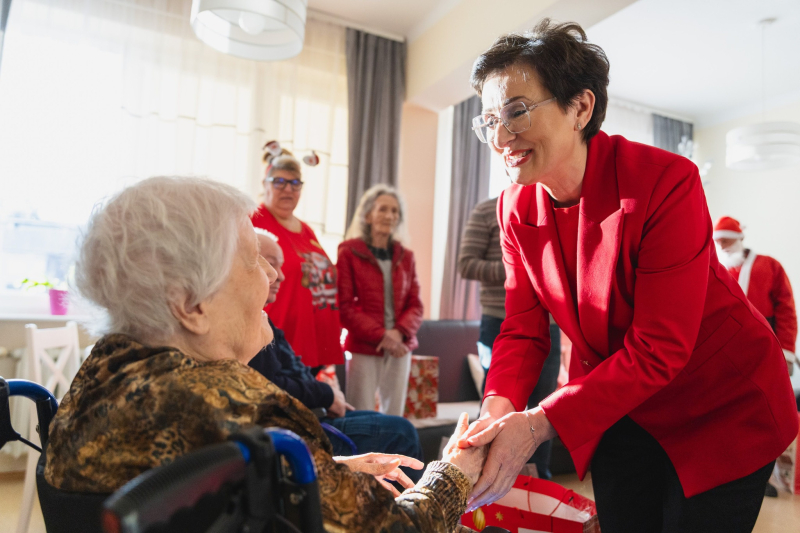 10/17 Świąteczne paczki dla podopiecznych gorzowskich DPS-ów 2025