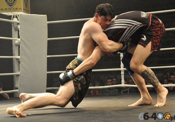 13/54 West Fighting MMA 2012 
