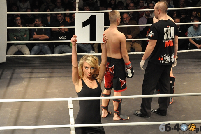22/54 West Fighting MMA 2012 