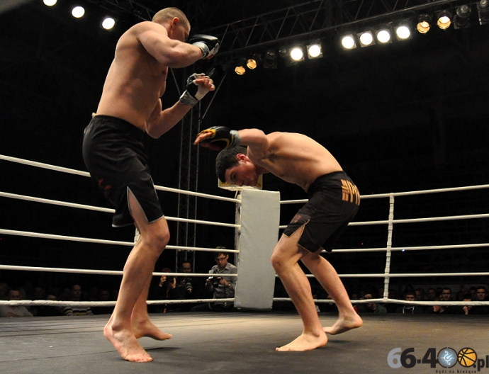 44/54 West Fighting MMA 2012 