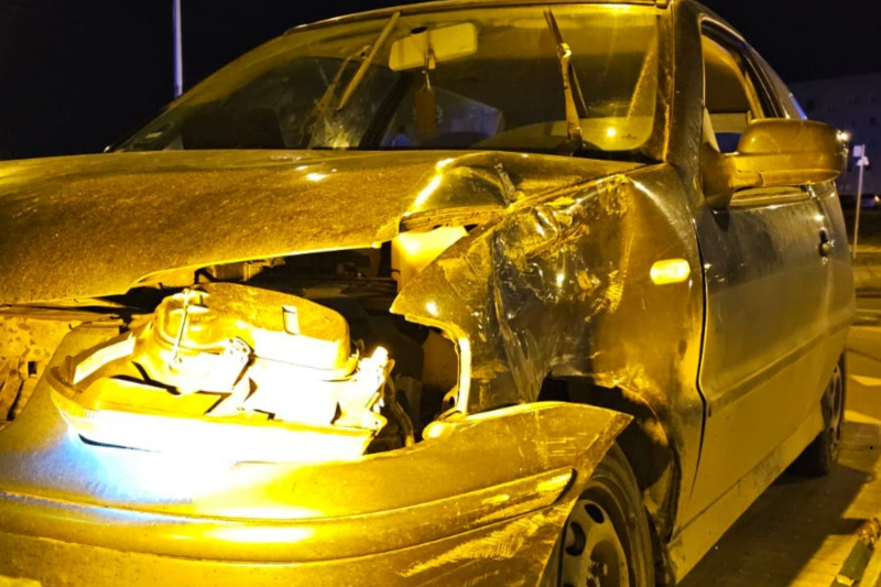 5/7 Rozbite samochody na rondzie Górczyńskim