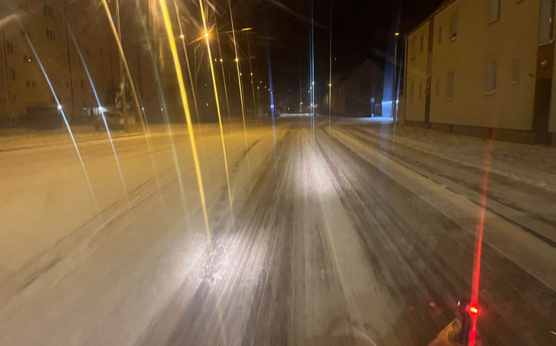 4/6 Nocne opady śniegu w Gorzowie