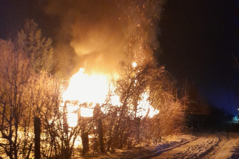 6/6 Dwie osoby zginęły w pożarze altany na Lipowej