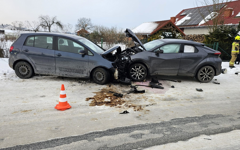 7/7 Wypadek w Santocku. Zderzenie Toyoty i Volkswagena