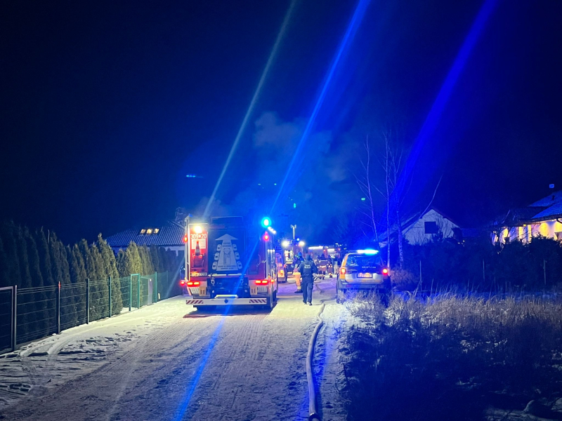 7/7 Pożar pod Gorzowem. Dom stanął w płomieniach