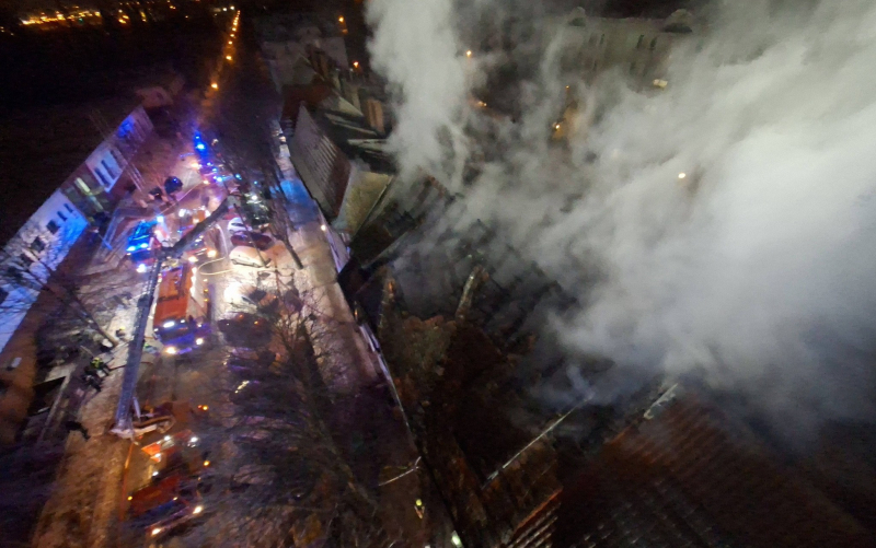 11/13 Pożar kamienicy przy ul. Fabrycznej w Gorzowie