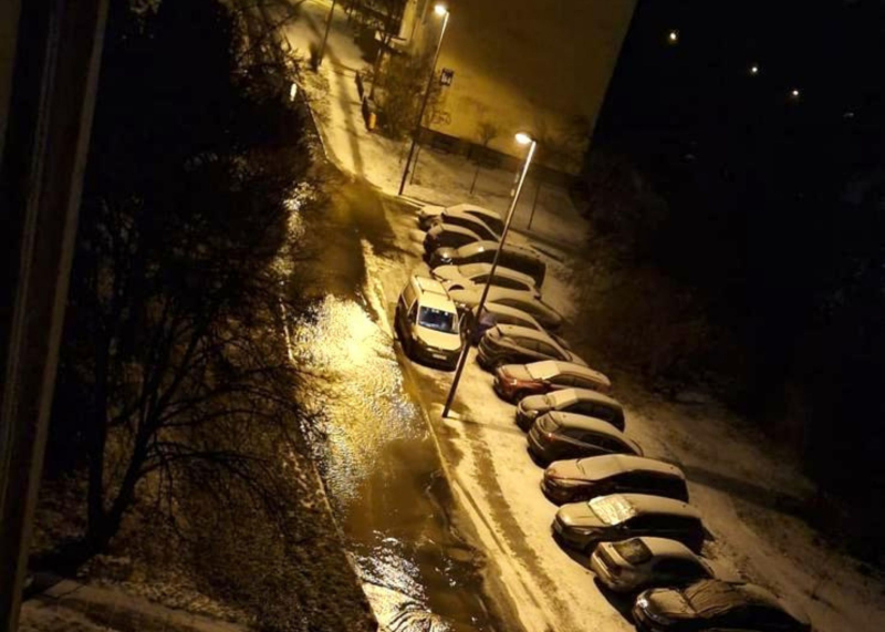 2/4 Awaria wodociągu przy ul. Pułaskiego