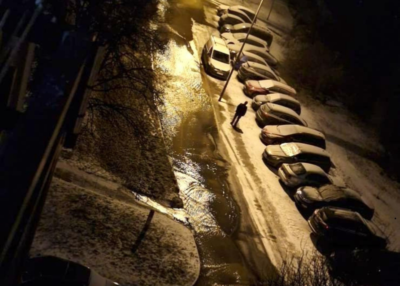 4/4 Awaria wodociągu przy ul. Pułaskiego