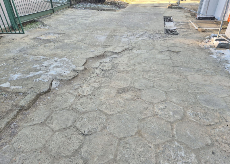 9/9 Podwórko Zespołu Szkół Specjalnych nr 14 w Gorzowie