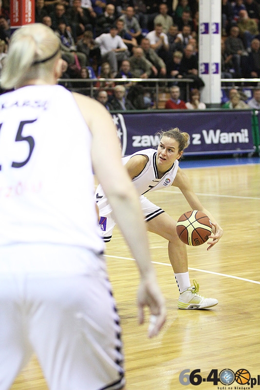 11/46 KSSSE AZS PWSZ Gorzów - Frisco Sika Brno 74:61