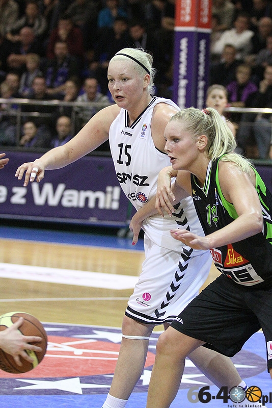 31/46 KSSSE AZS PWSZ Gorzów - Frisco Sika Brno 74:61