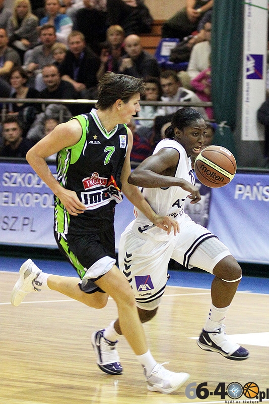 34/46 KSSSE AZS PWSZ Gorzów - Frisco Sika Brno 74:61