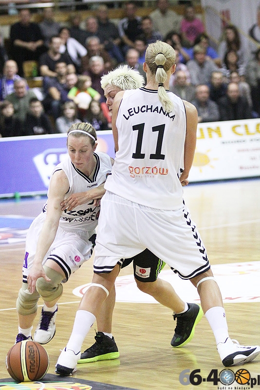 37/46 KSSSE AZS PWSZ Gorzów - Frisco Sika Brno 74:61