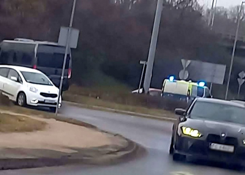 3/4 Policyjny pościg za kierowcą busa w Gorzowie