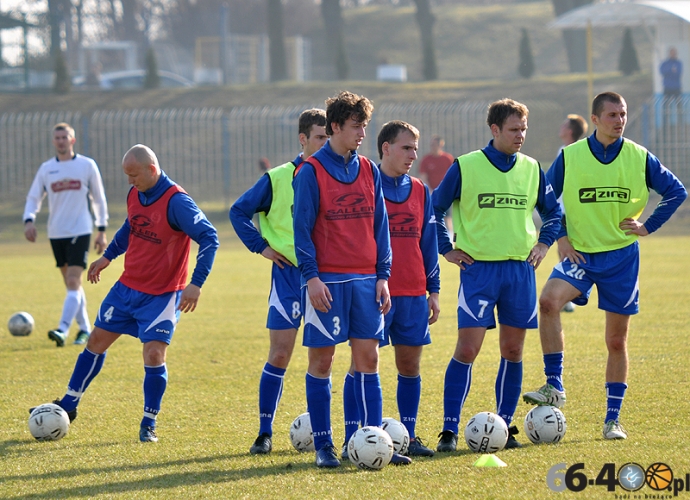 6/52 Stilon Gorzów - Dąb Przybyszów 1:1 (0:0)