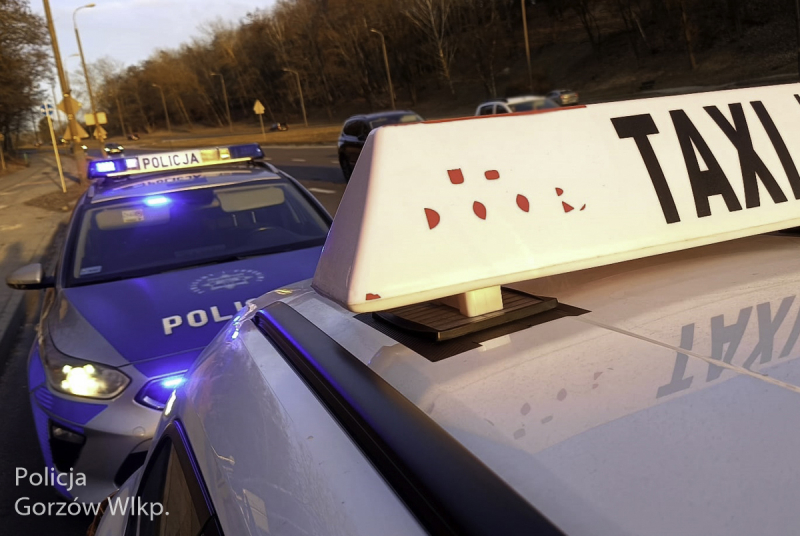 4/5 Kontrole taksówek i przejazdów na aplikację w Gorzowie. Jeden z kierowców był nietrzeźwy