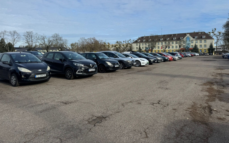 4/6 Parking przy Starostwie Powiatowym do przebudowy