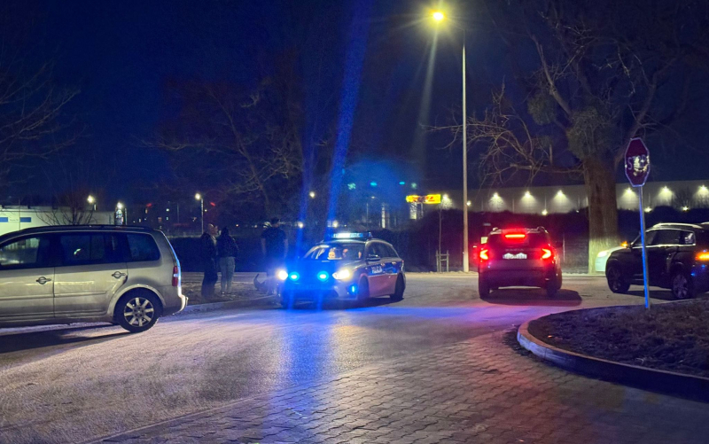 2/5 Zderzenie Skody i motocyklisty na Szczecińskiej