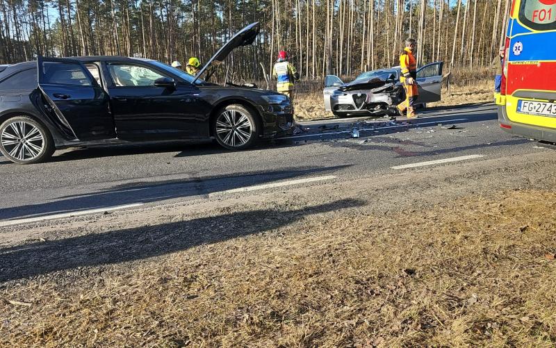 2/3 Zderzenie Audi, Forda i Alfy Romeo na DK22 koło Gorzowa