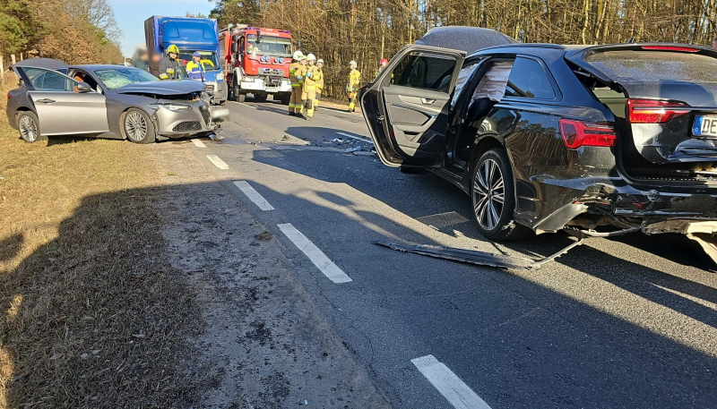3/3 Zderzenie Audi, Forda i Alfy Romeo na DK22 koło Gorzowa
