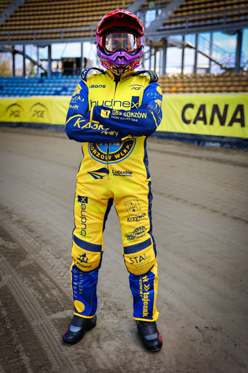 4/5 Nowe kevlary Stali Gorzów na sezon 2026