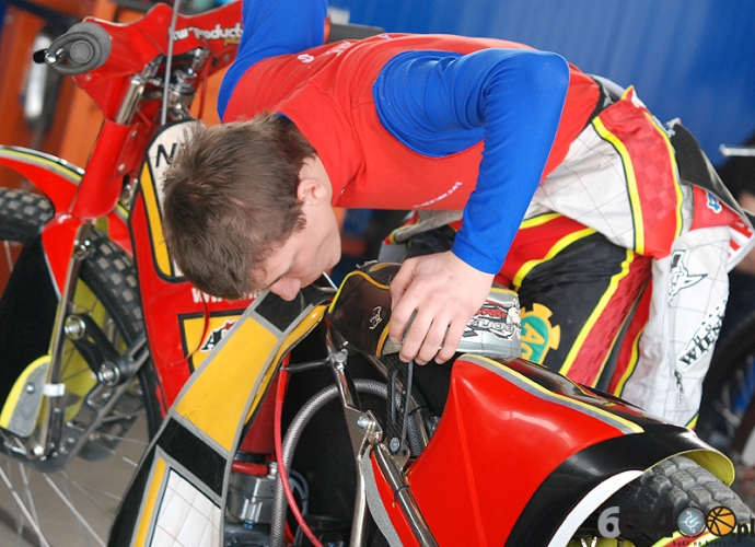 17/72 Sparing: Stal Gorzów - Unia Leszno 37:53