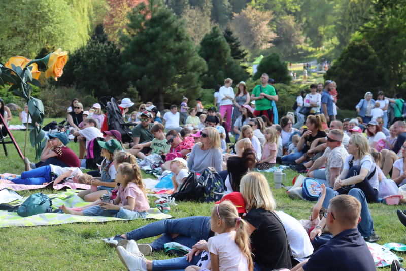 7/8 Majówka w krainie czarów. Wyjątkowy Dzień Bajek w Przelewicach blisko Gorzowa