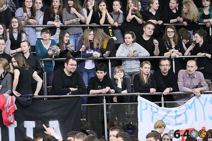 6/82 Wiosenne derby: 1LO - 2LO 3:1