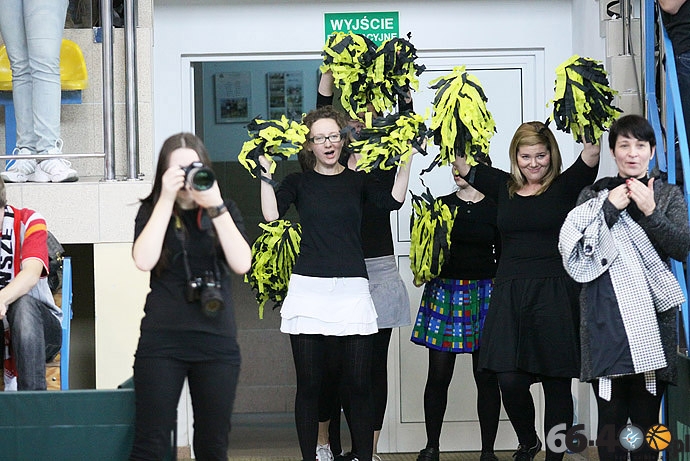 25/82 Wiosenne derby: 1LO - 2LO 3:1