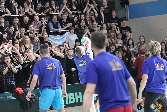 43/82 Wiosenne derby: 1LO - 2LO 3:1