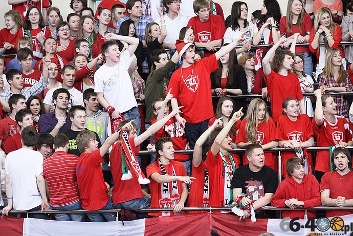 54/82 Wiosenne derby: 1LO - 2LO 3:1