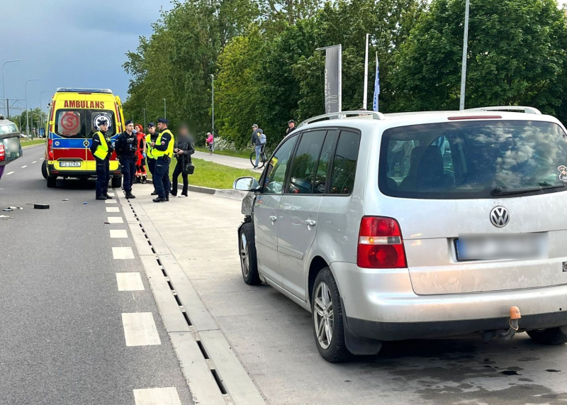 7/10 Wypadek na Walczaka. Zderzenie Skody i Volkswagena