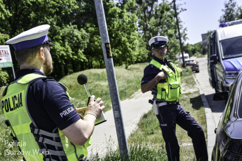 9/15 Gorzowska drogówka podsumowuje kontrole i masowo odbiera dokumenty
