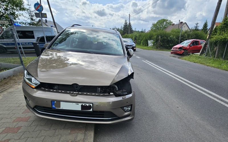 1/6 Wypadek w Kłodawie. Zderzenie Hyundaia i Volkswagena