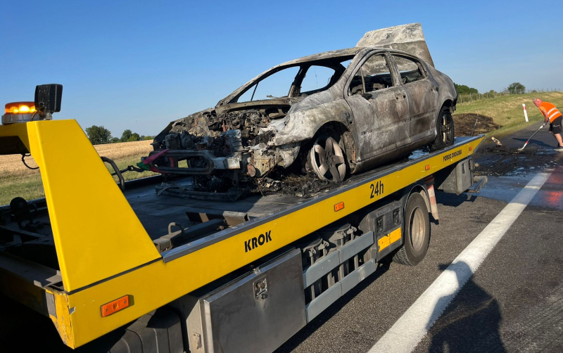 8/12 Pożar Peugeota na S3 